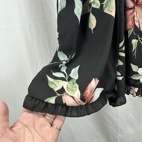 Charlotte Russe Small Black Floral Romper Sleeveless Jumper Ruffles Dressy - Picture 2 of 8